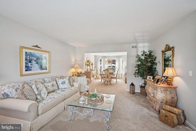 21 ORCHID LA, Barnegat, NJ 08005