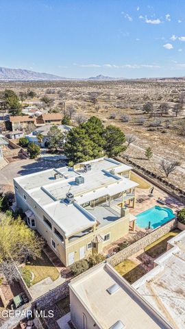 204 MORNING STAR Road, Santa Teresa, NM 88008
