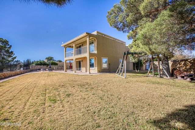 204 MORNING STAR Road, Santa Teresa, NM 88008