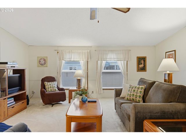 5885 Ne Jacobson St 63, Hillsboro, OR 97124