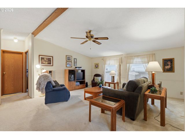 5885 Ne Jacobson St 63, Hillsboro, OR 97124