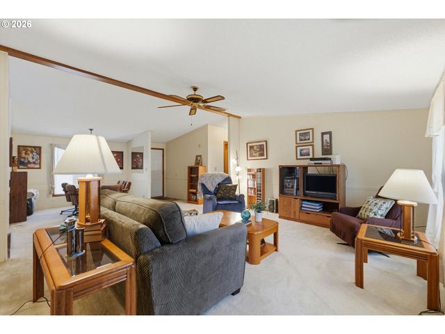 5885 Ne Jacobson St 63, Hillsboro, OR 97124