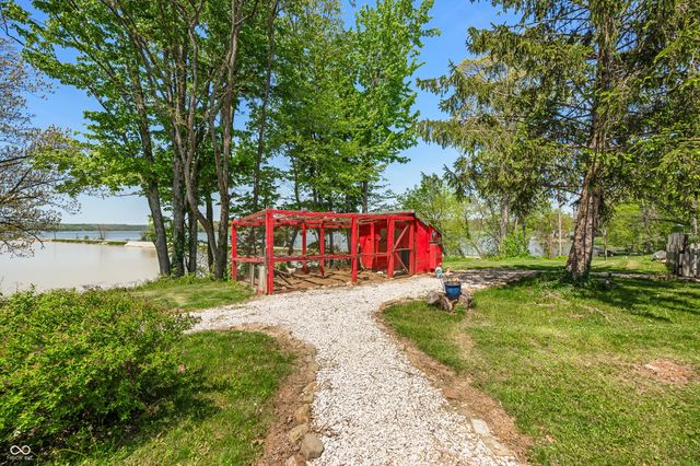6517 Snug Harbour Lane, Unionville, IN 47468