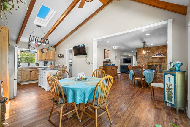 6517 Snug Harbour Lane, Unionville, IN 47468