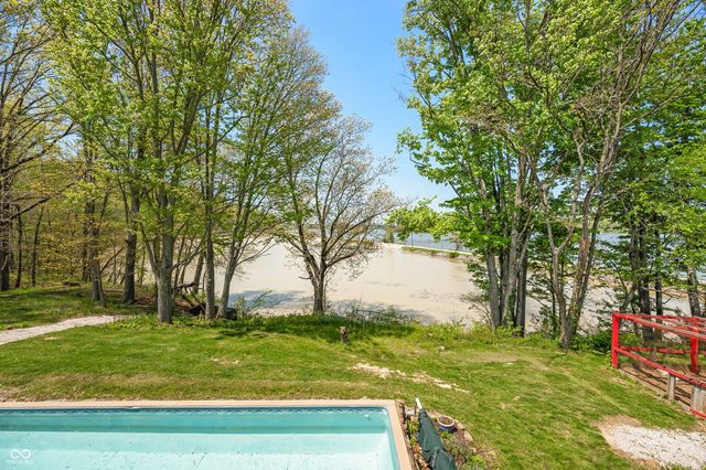 6517 Snug Harbour Lane, Unionville, IN 47468