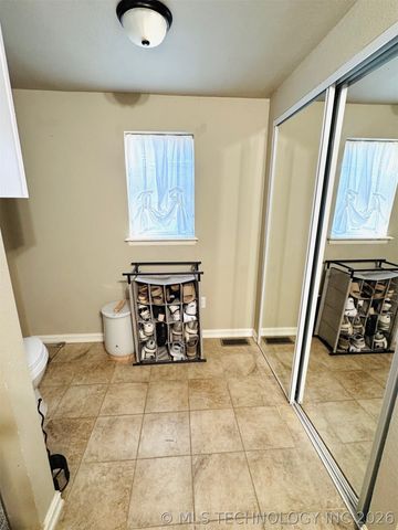 1717 W Center Street, Collinsville, OK 74021