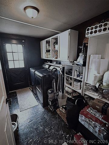 1717 W Center Street, Collinsville, OK 74021