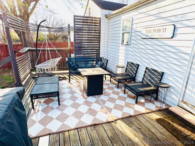 1717 W Center Street, Collinsville, OK 74021