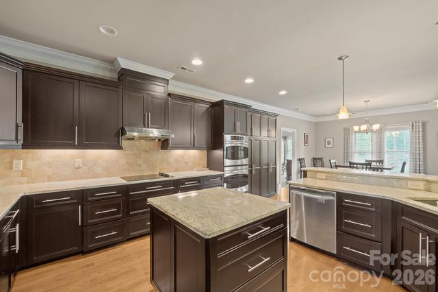 121 Cheyenne Lane, Statesville, NC 28677
