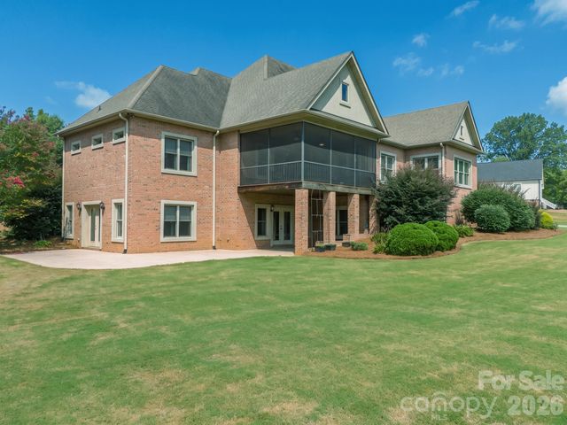 121 Cheyenne Lane, Statesville, NC 28677