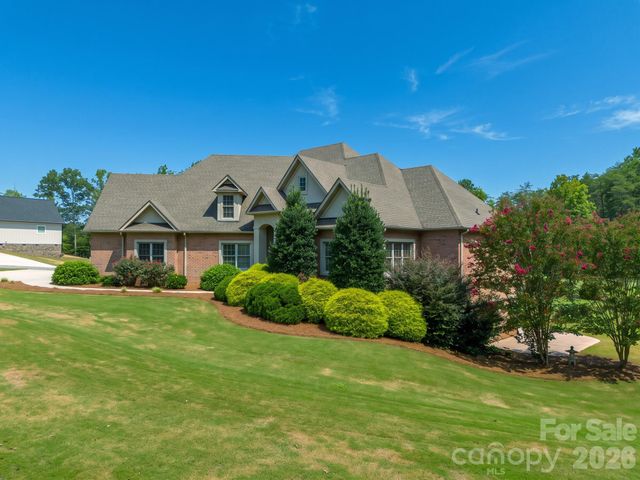 121 Cheyenne Lane, Statesville, NC 28677