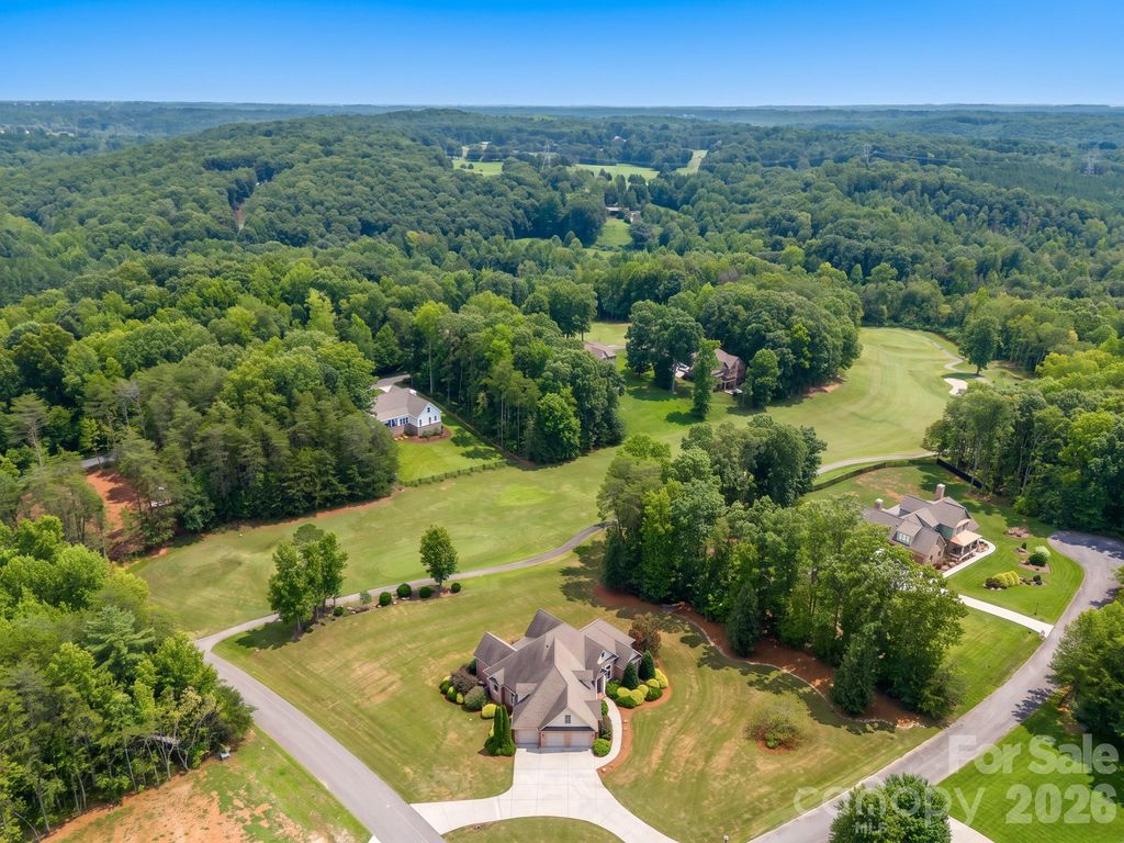 121 Cheyenne Lane, Statesville, NC 28677