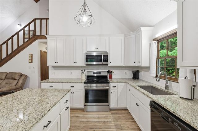 15 Mississippi Lane, Tiger, GA 30576