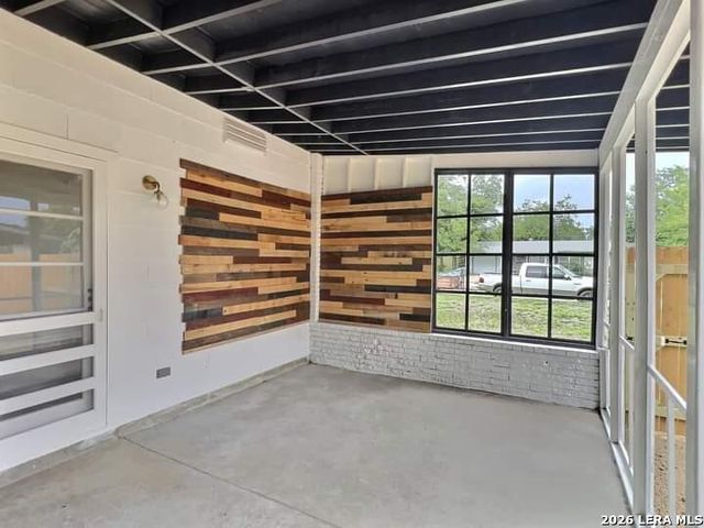 338 Brettonwood, San Antonio, TX 78218