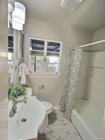 338 Brettonwood, San Antonio, TX 78218