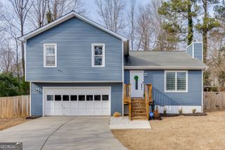 632 Hidden Springs Court, Sugar Hill, GA 30518