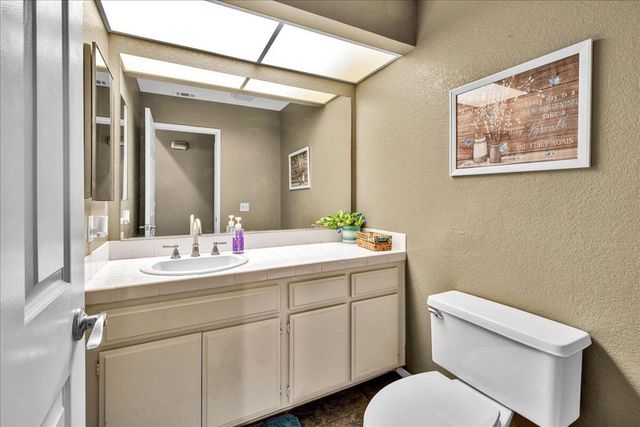 75179 Santa Fe Trail, Palm Desert, CA 92211