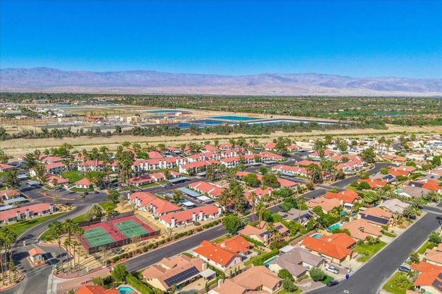 75179 Santa Fe Trail, Palm Desert, CA 92211