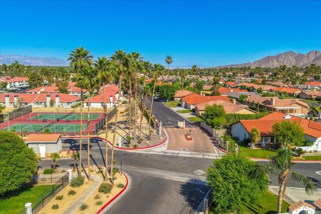 75179 Santa Fe Trail, Palm Desert, CA 92211
