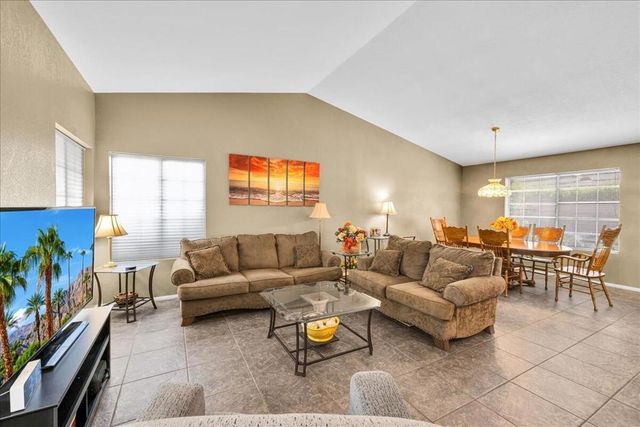 75179 Santa Fe Trail, Palm Desert, CA 92211