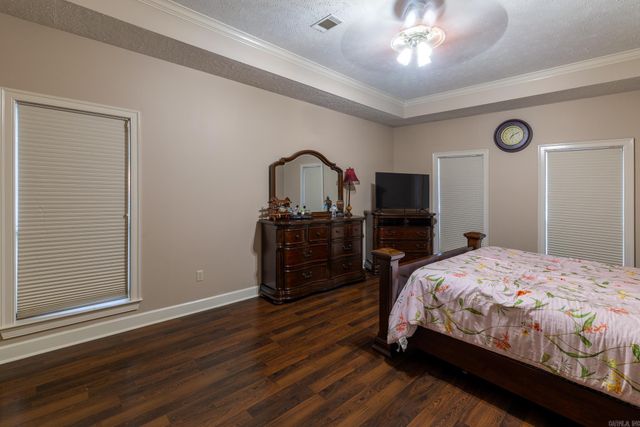 1810 Royal Drive, Conway, AR 72034