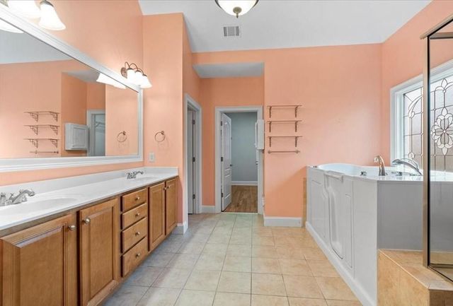 300 Towne Overlook Circle, Canton, GA 30114