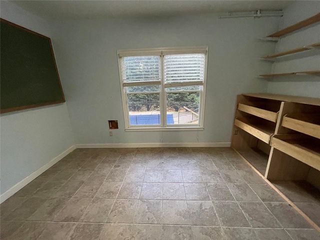 300 Towne Overlook Circle, Canton, GA 30114