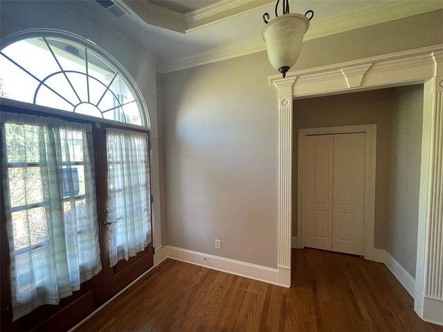 300 Towne Overlook Circle, Canton, GA 30114