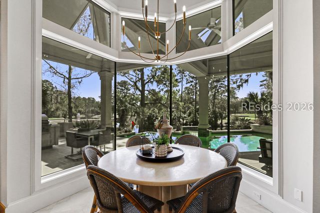 6 Dalton Ct, Hilton Head Island, SC 29928