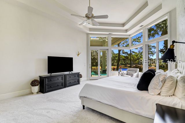 6 Dalton Ct, Hilton Head Island, SC 29928