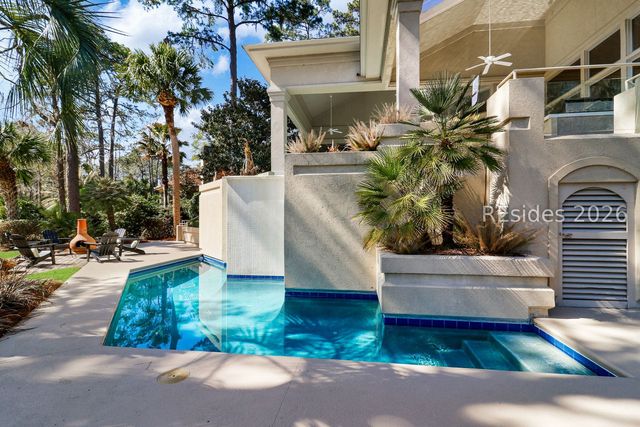 6 Dalton Ct, Hilton Head Island, SC 29928