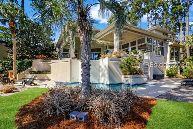 6 Dalton Ct, Hilton Head Island, SC 29928