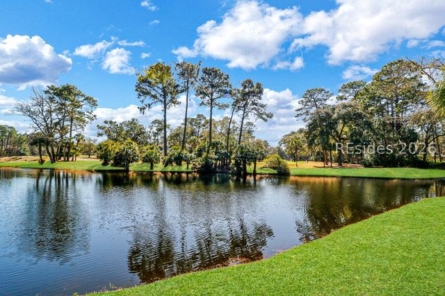 6 Dalton Ct, Hilton Head Island, SC 29928