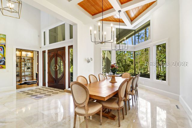 6 Dalton Ct, Hilton Head Island, SC 29928