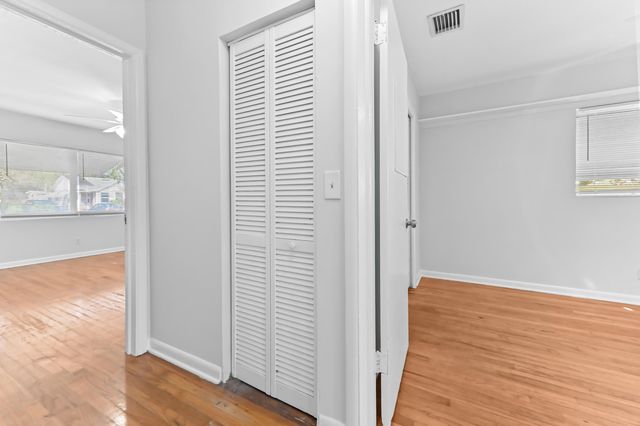 332 W Mango Street 1-2, Lantana, FL 33462