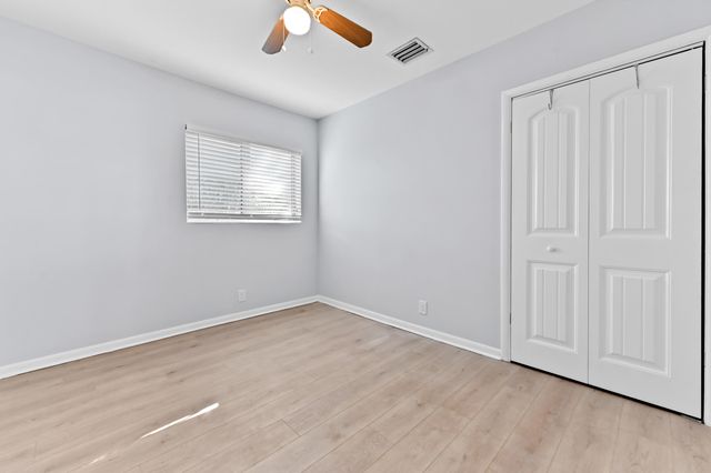 332 W Mango Street 1-2, Lantana, FL 33462