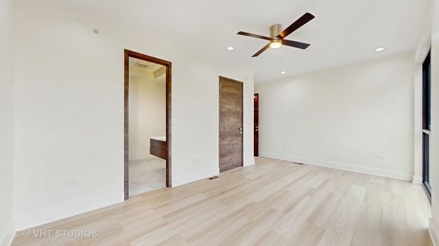 6336 Hennings Court, Morton Grove, IL 60053