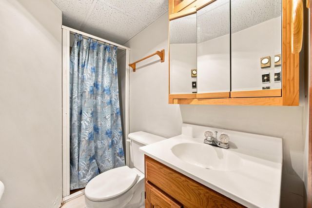 1713 17th Street S, Fargo, ND 58103