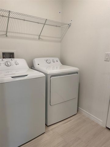 1946 LANIER ROAD, Zephyrhills, FL 33541