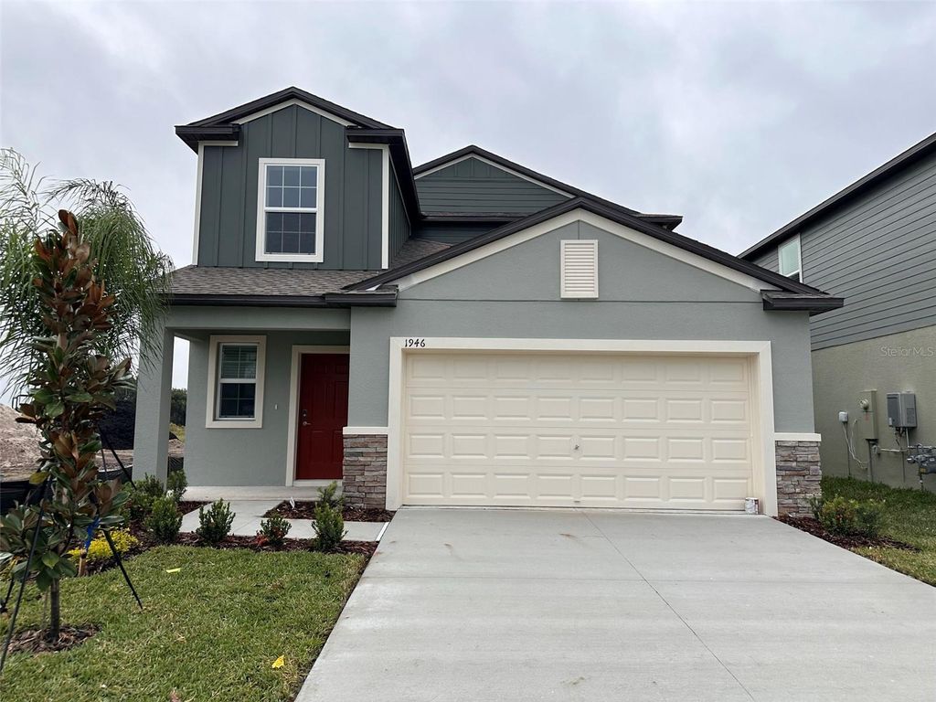 1946 LANIER ROAD, Zephyrhills, FL 33541