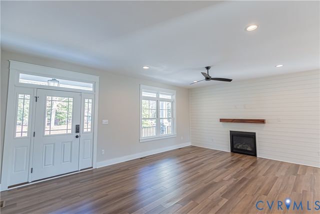 814 Chapman St, Ashland, VA 23005