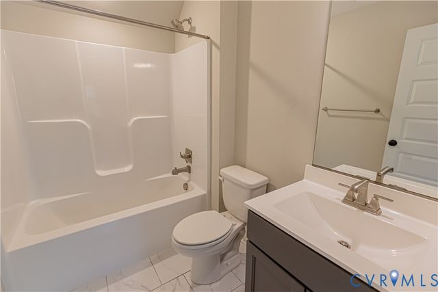 814 Chapman St, Ashland, VA 23005