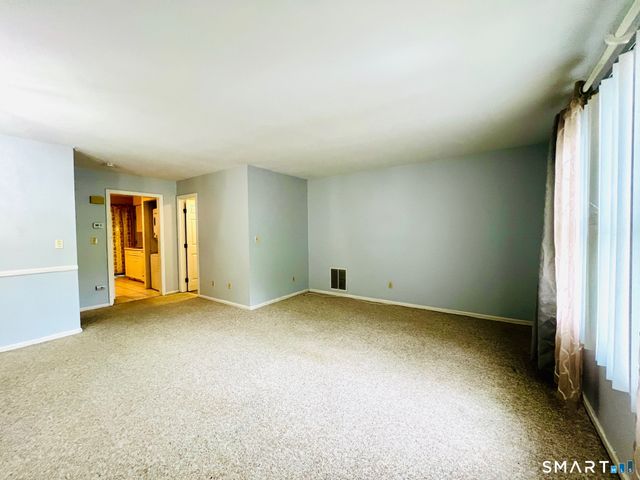 409 Glendale Avenue C1, Bridgeport, CT 06606