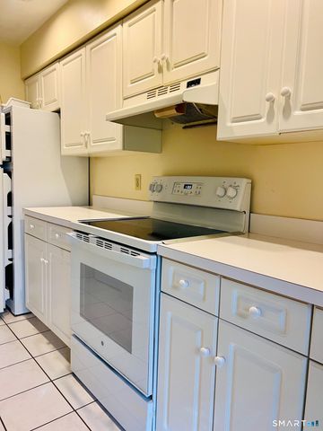 409 Glendale Avenue C1, Bridgeport, CT 06606