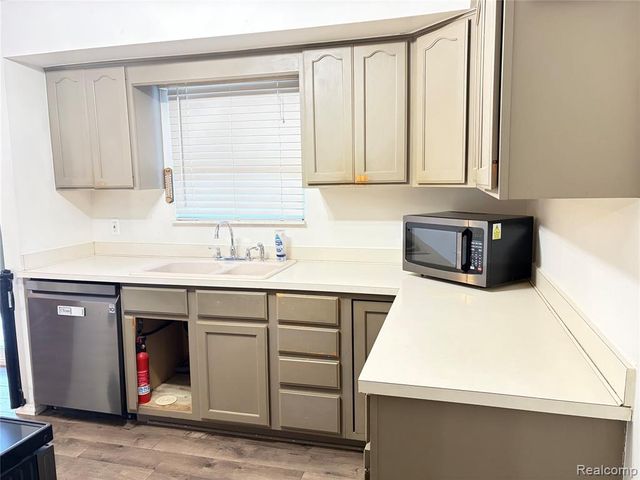 8506 Chesterfield Drive, Swartz Creek, MI 48473