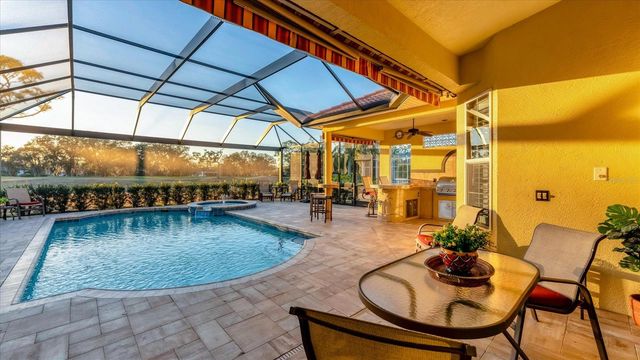 7106 PINE VALLEY STREET, Bradenton, FL 34202