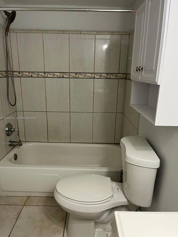 7304 SW 82nd St A105, Miami, FL 33143