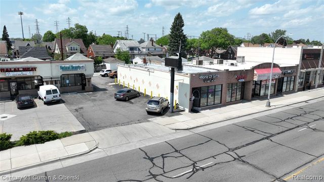 6635 Schaefer Road, Dearborn, MI 48126