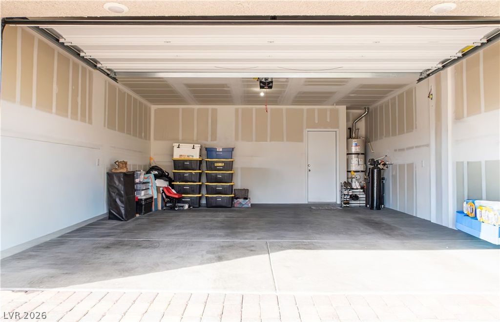 376 Great Ocean Avenue, North Las Vegas, NV 89084 — photo 3