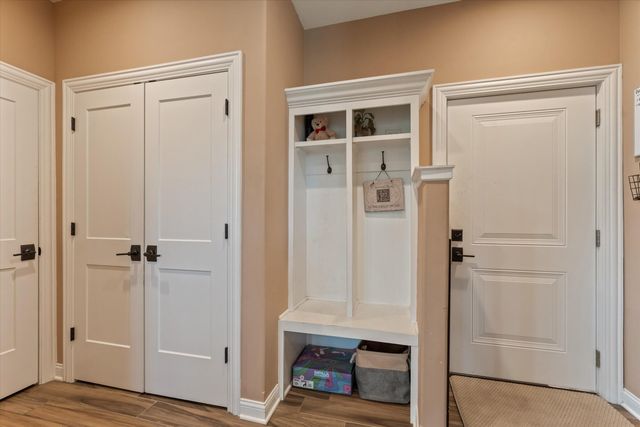 13560 Limerick Drive, St. John, IN 46373